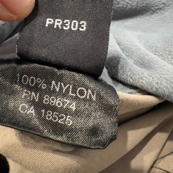 Mountain Hardwear Convertible Shorts Pants Mens Large Tan Khaki Hiking Outdoors - Picture 9 of 10